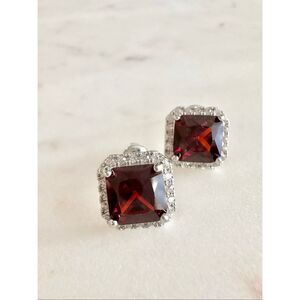 Dark red princess cut cubic zirconia sparkly stud earrings